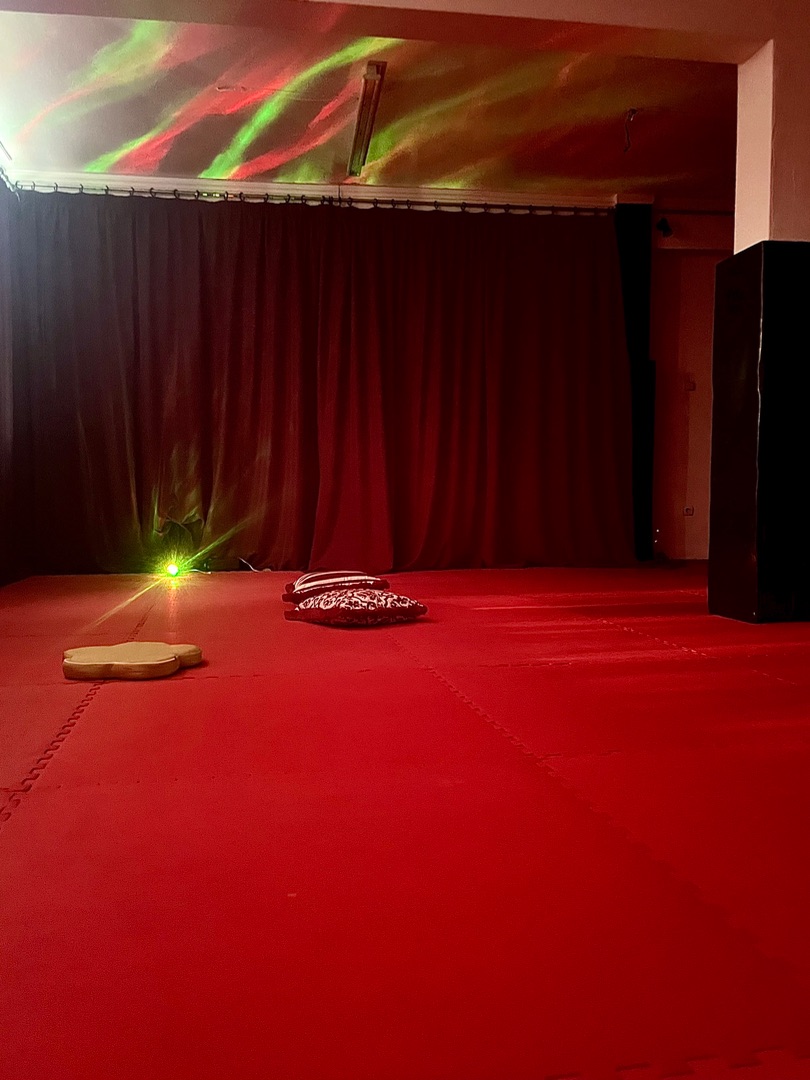 αγγελία χορού φωτογραφία Ενοικίαση- Μοναστηράκι - πρόβες, παραστάσεις, μαθήματα, σεμινάρια